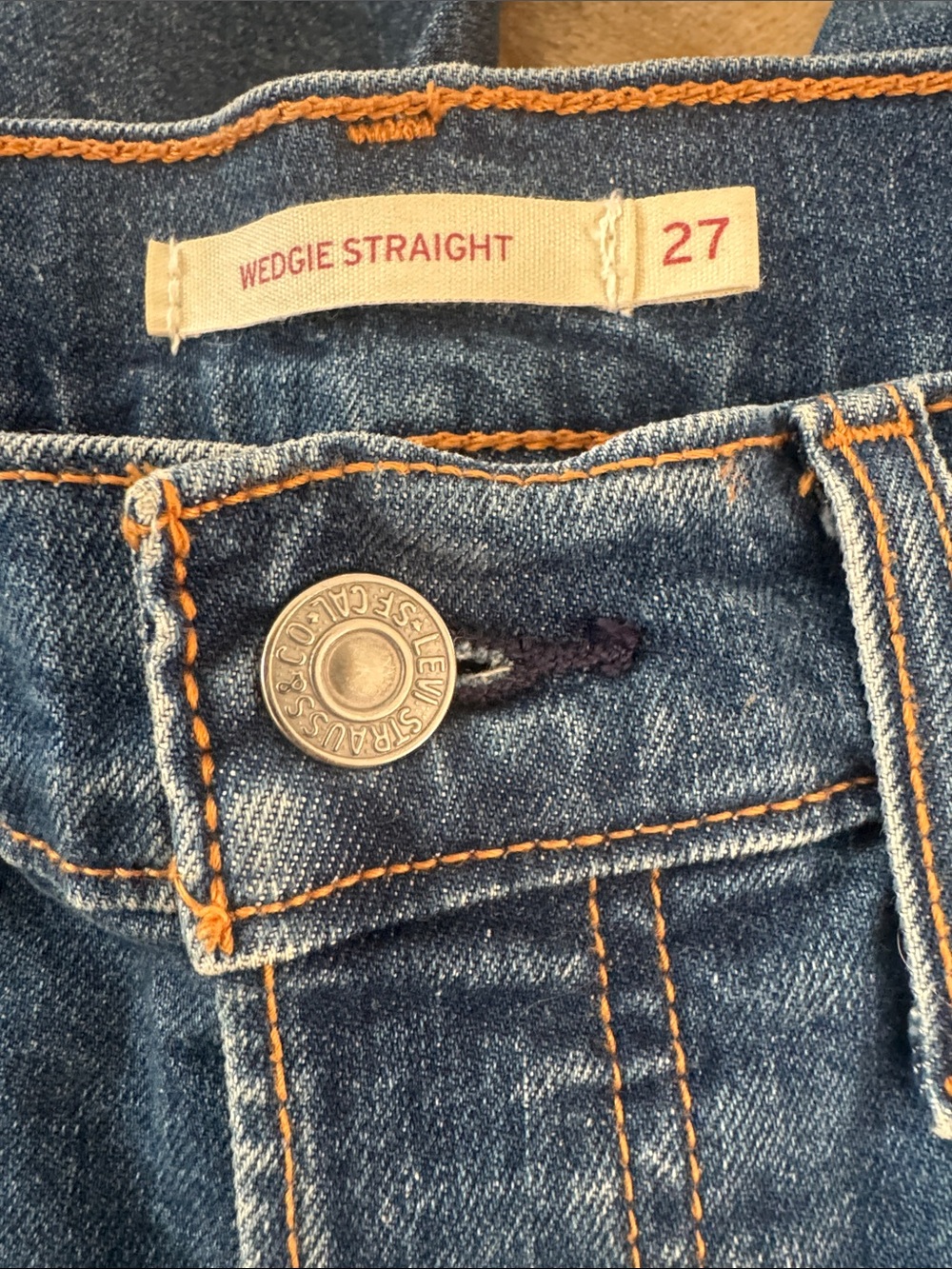 Levi's Wedgie Straight Jeans in Blue with Orange Stitching Size 27